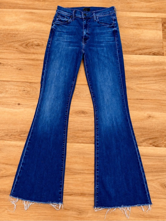 MOTHER Denim - MOTHER The Weekender Fray Flare Stretch Denim Jeans Women’s 26x31 EUC
